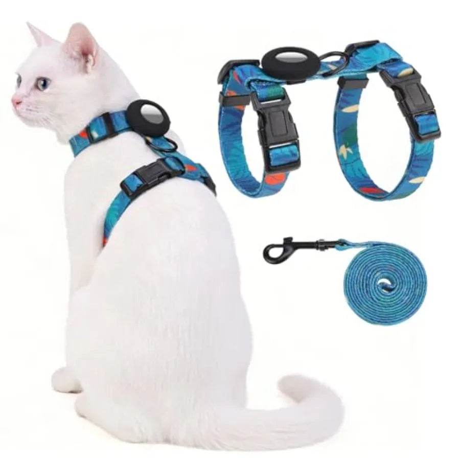 Cat Harness and Leash Set with Airtag Holder for Walking and Travelling, Escape Proof Cat Harness for Small Medium Large Kitten