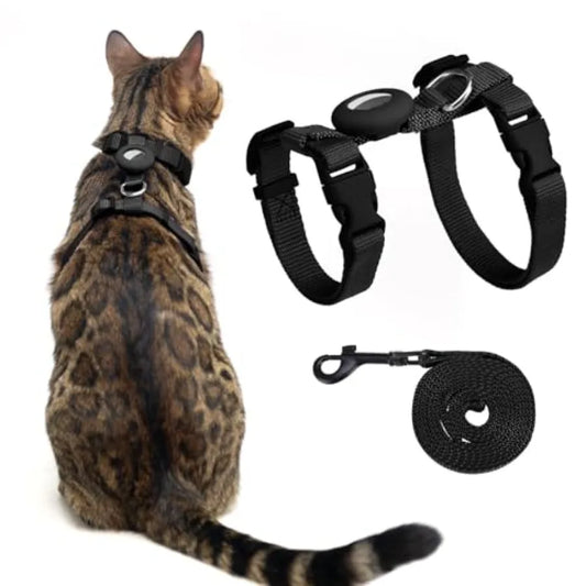 Cat Harness and Leash Set with Airtag Holder for Walking and Travelling, Escape Proof Cat Harness for Small Medium Large Kitten